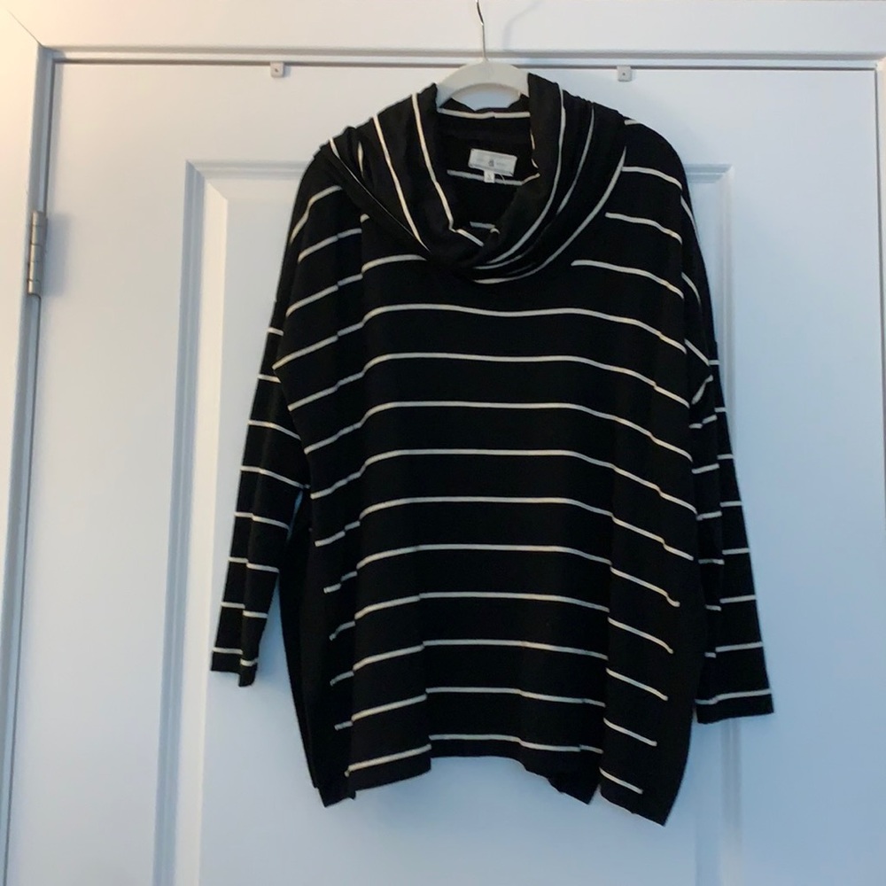 LOU & GREY black & white striped lounge sweatshirt